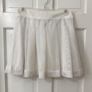 Banana Republic Mesh Eyelet Skirt Sz 4 Flare Preppy Chic Coastal Classic Summer